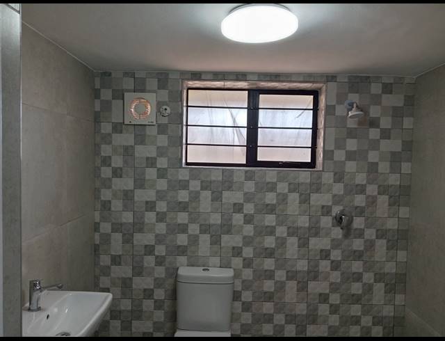 3 BEDROOM FREESTANDING TO LET IN ESSENWOOD